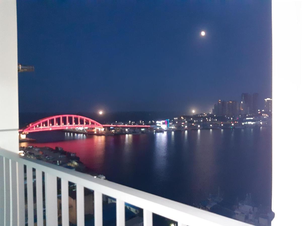 סוקצ'ו Sunrise Hotel Junior Suite Room11F Sea- View מראה חיצוני תמונה