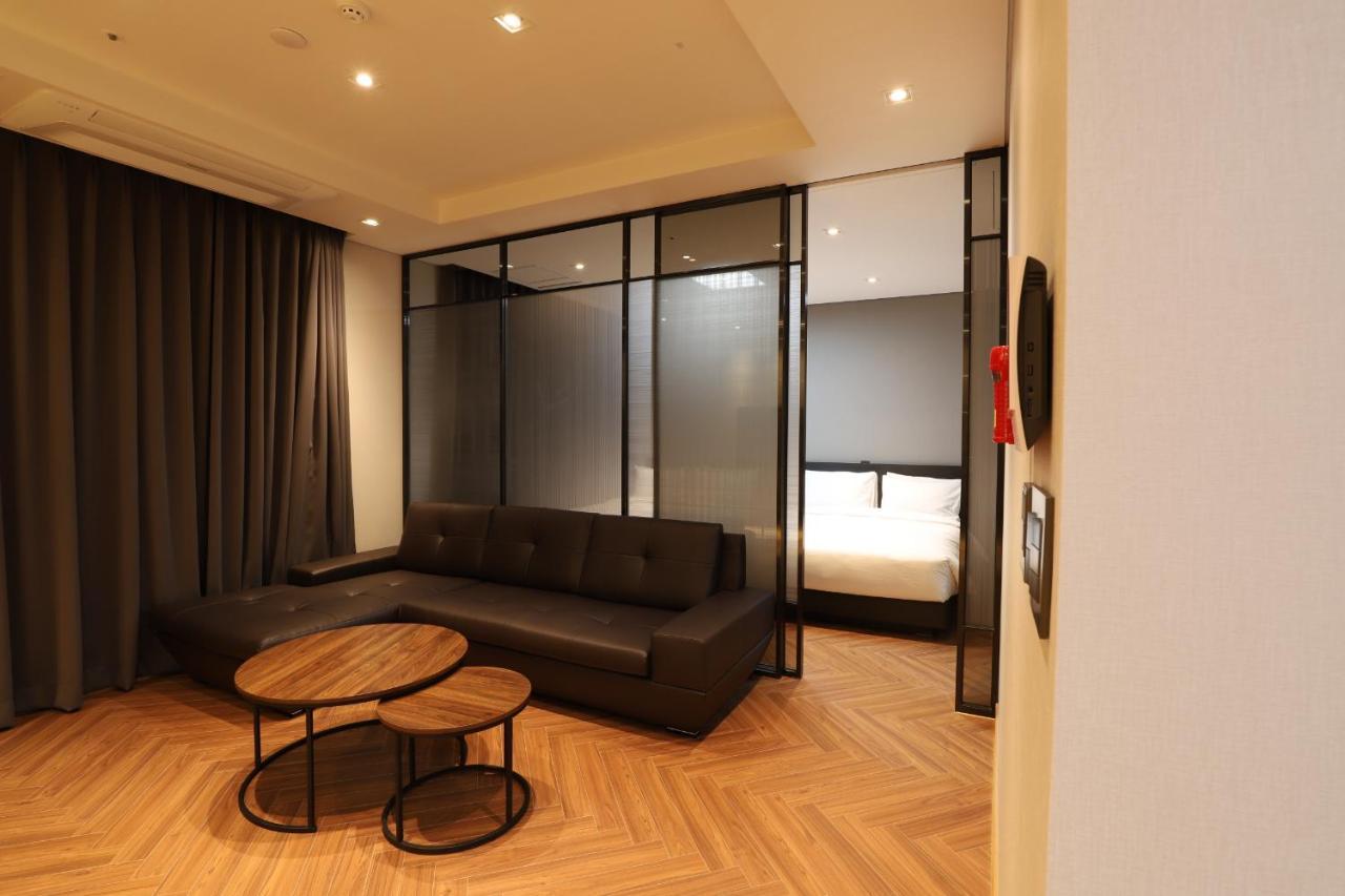 סוקצ'ו Sunrise Hotel Junior Suite Room11F Sea- View מראה חיצוני תמונה