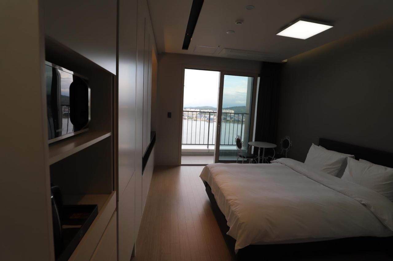 סוקצ'ו Sunrise Hotel Junior Suite Room11F Sea- View מראה חיצוני תמונה