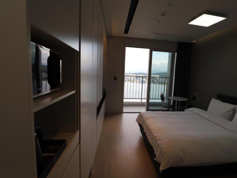 סוקצ'ו Sunrise Hotel Junior Suite Room11F Sea- View מראה חיצוני תמונה